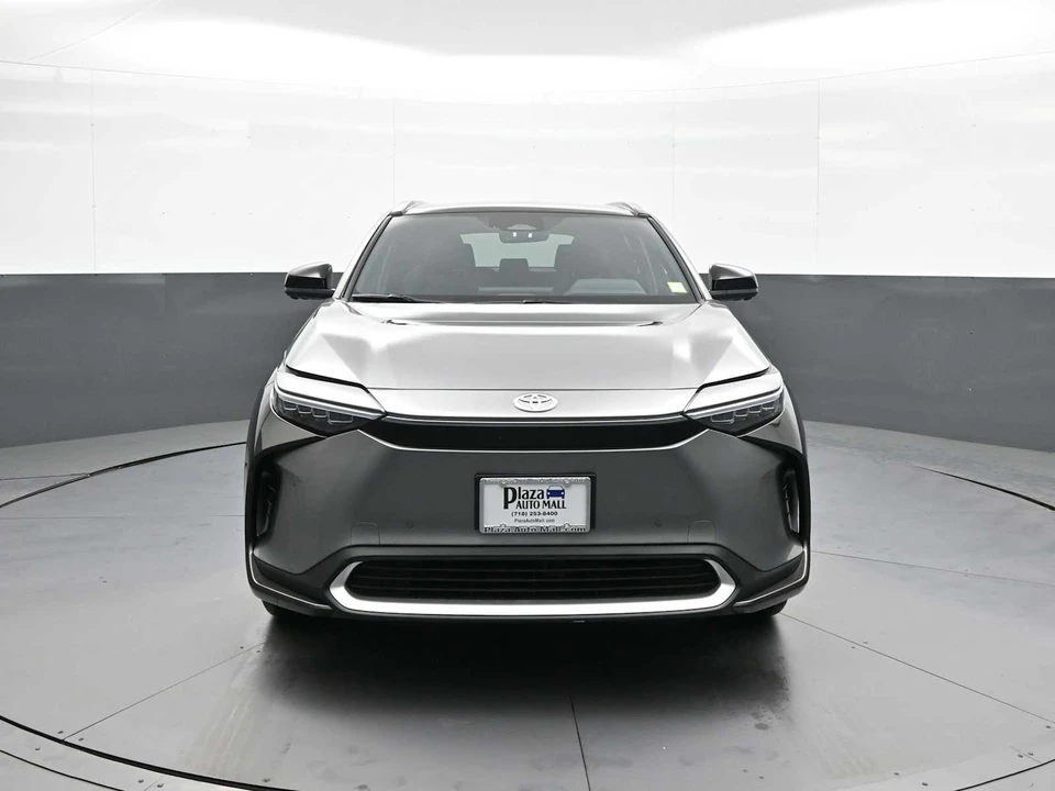 2024 Toyota - Image 2 of 31