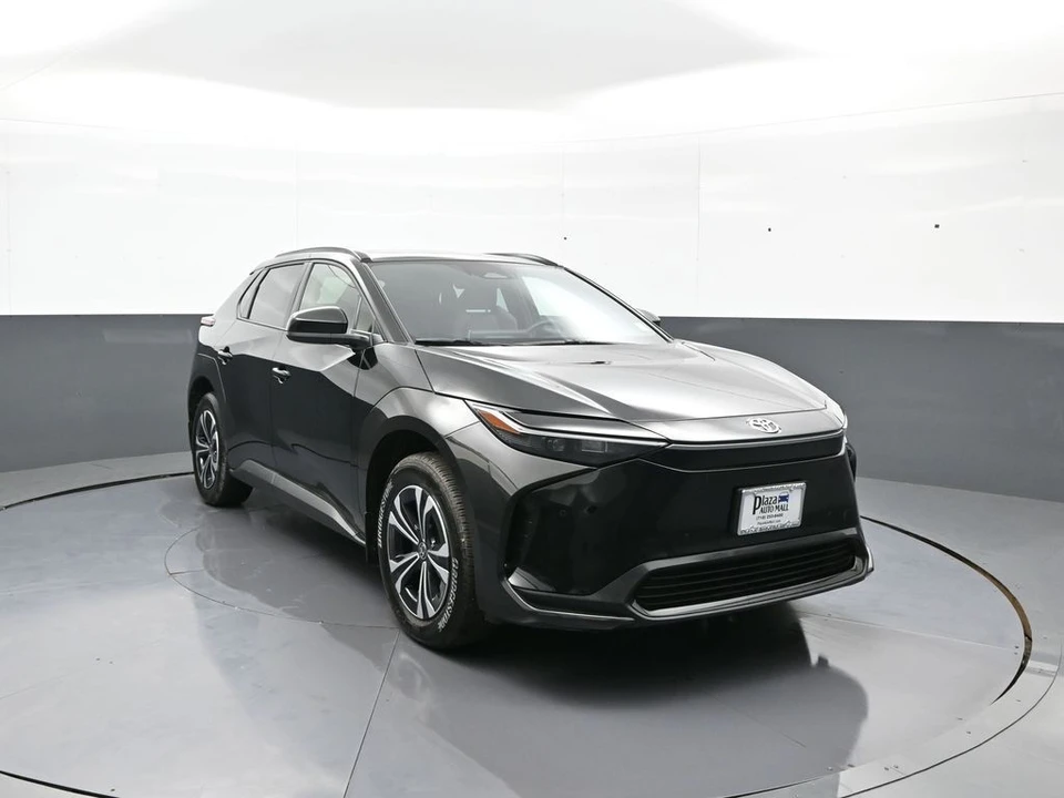 2024 Toyota - Image 3 of 31
