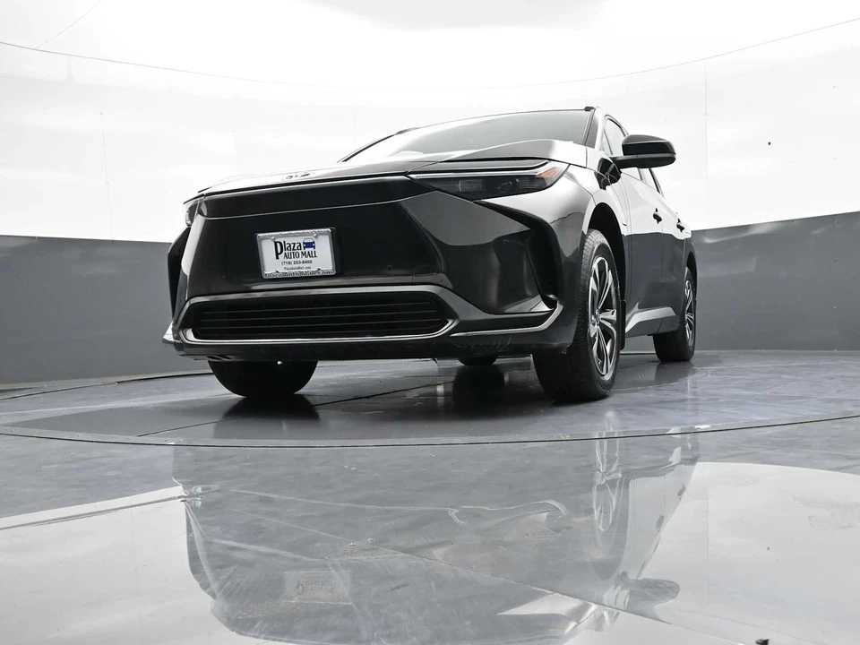 2024 Toyota - Image 26 of 31