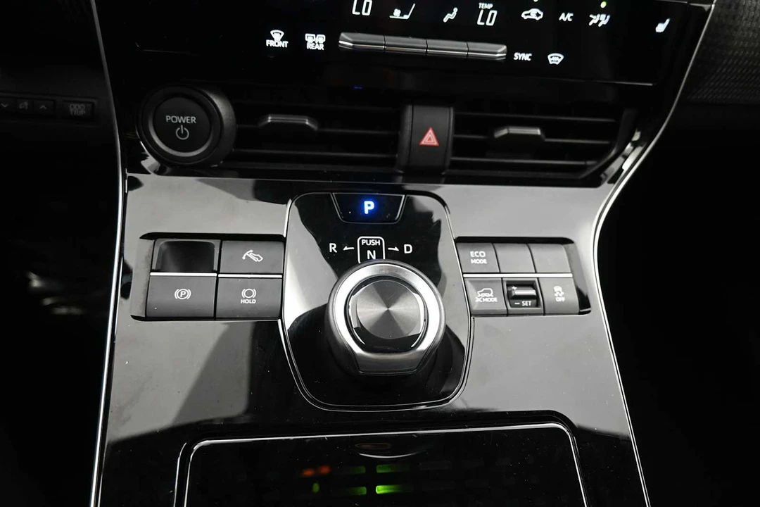 2024 Toyota - Image 17 of 31