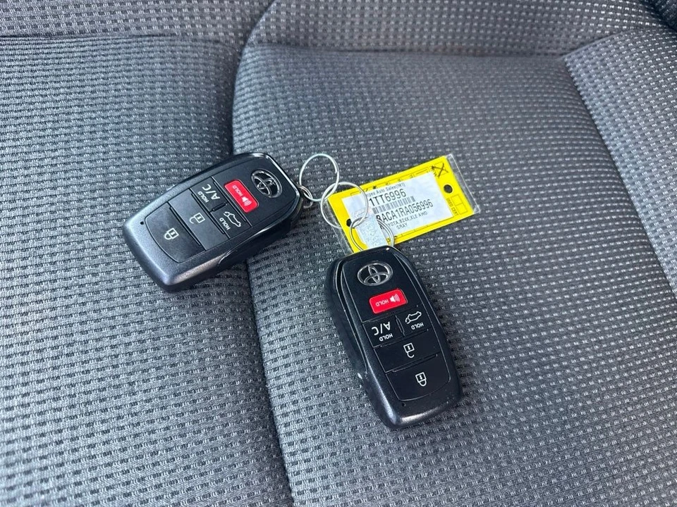 2024 Toyota - Image 6 of 6