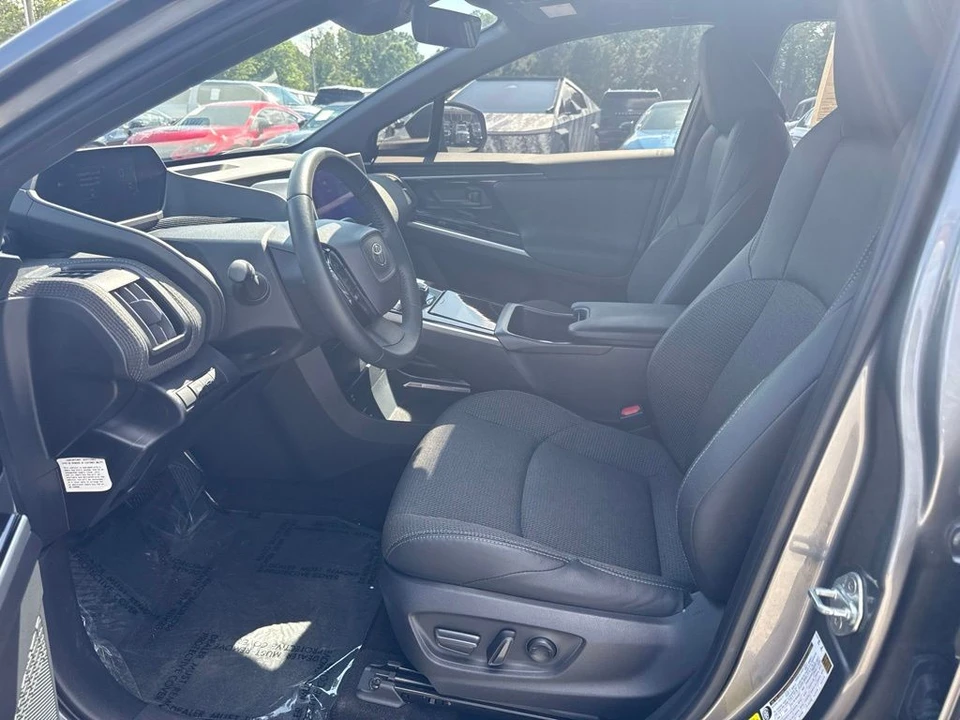 2024 Toyota - Image 3 of 6