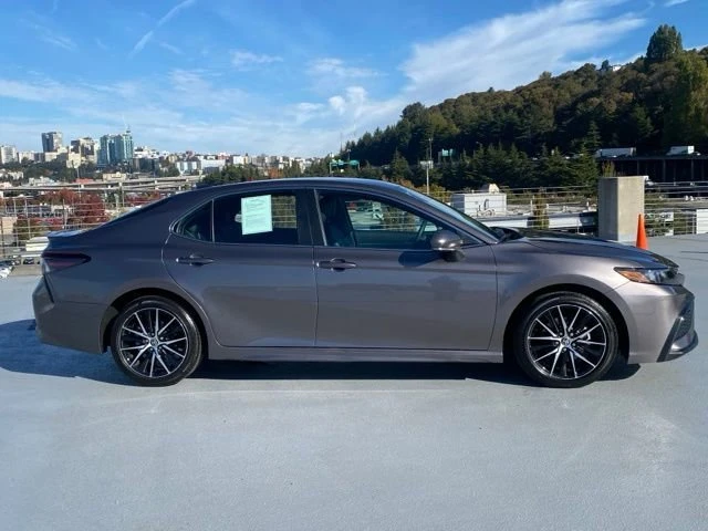 2024 Toyota Camry 8th Gen - Image 2 of 9