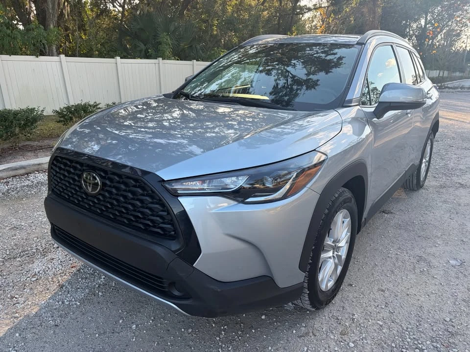 2024 Toyota Corolla Cross - Image 2 of 19