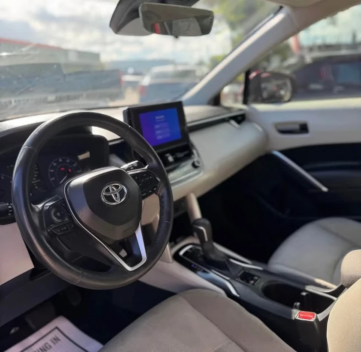 2024 Toyota Corolla Cross - Image 8 of 11