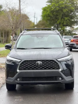 2024 Toyota Corolla Cross - Image 2 of 12