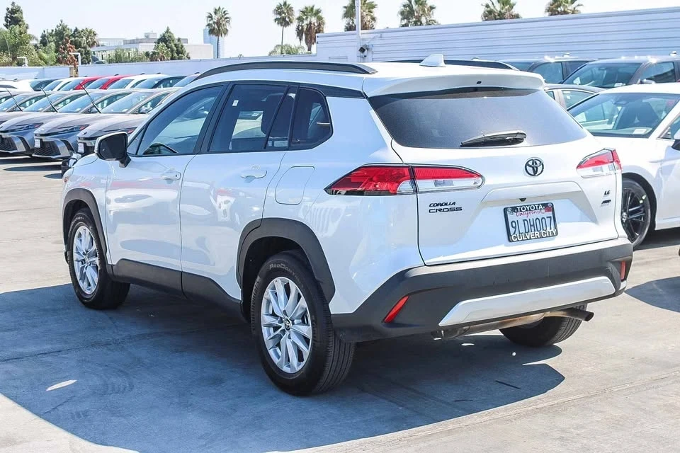 2024 Toyota Corolla Cross - Image 5 of 19