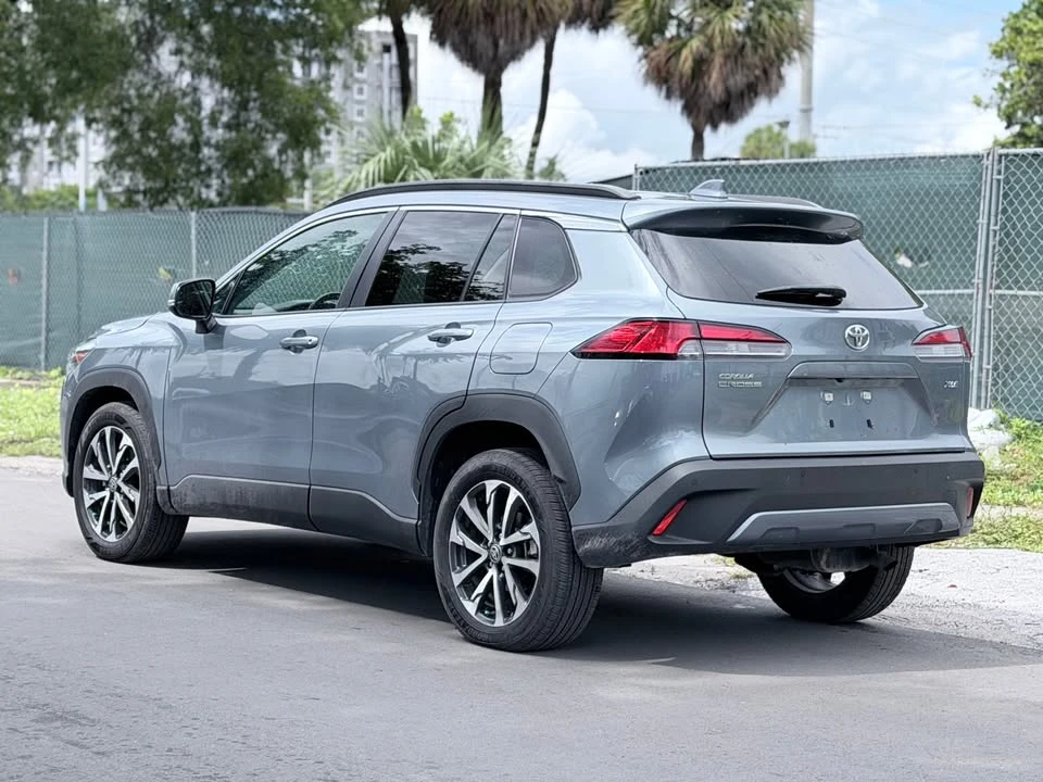 2024 Toyota Corolla Cross - Image 3 of 9