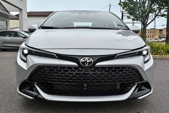 2024 Toyota Corolla Hatchback SE
