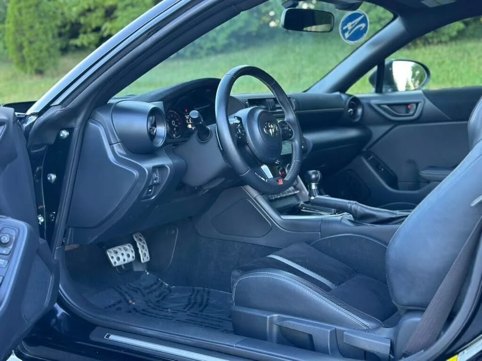 2024 Toyota GR86 2nd Gen - Image 16 of 20