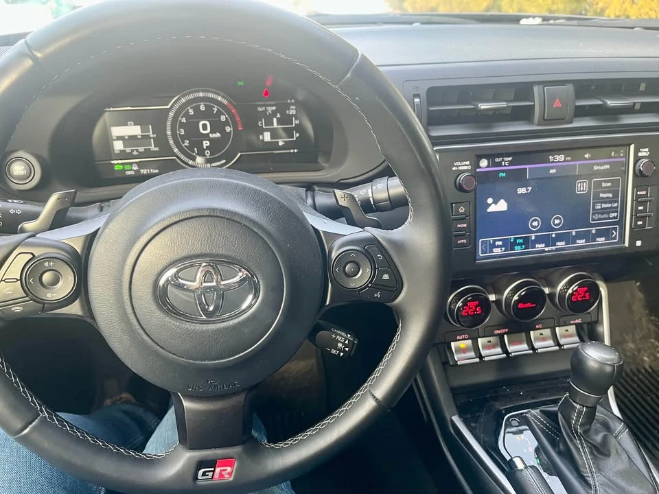 2024 Toyota GR86 2nd Gen - Image 2 of 10