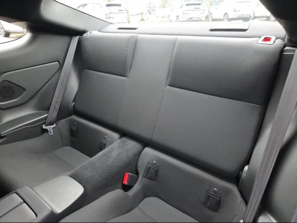 2024 Toyota GR86 2nd Gen - Image 5 of 10