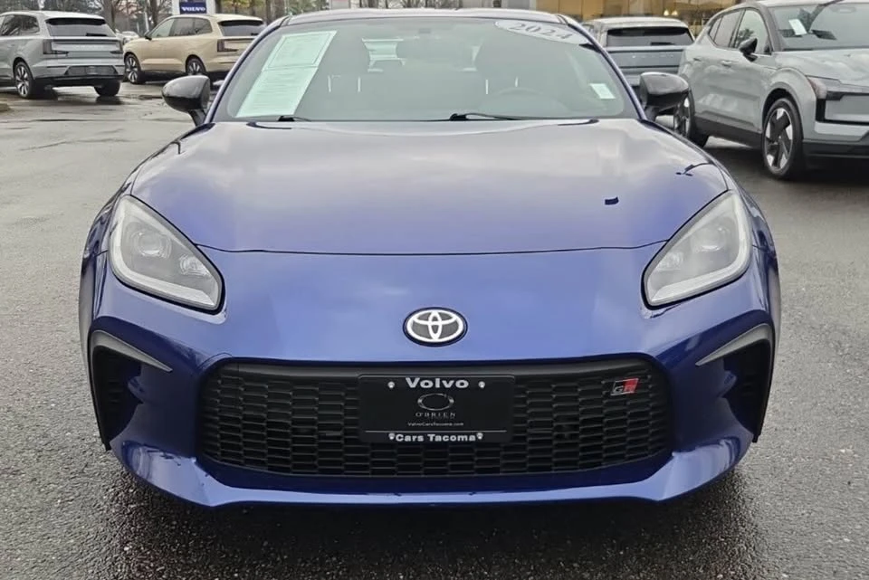 2024 Toyota GR86 2nd Gen - Image 9 of 10