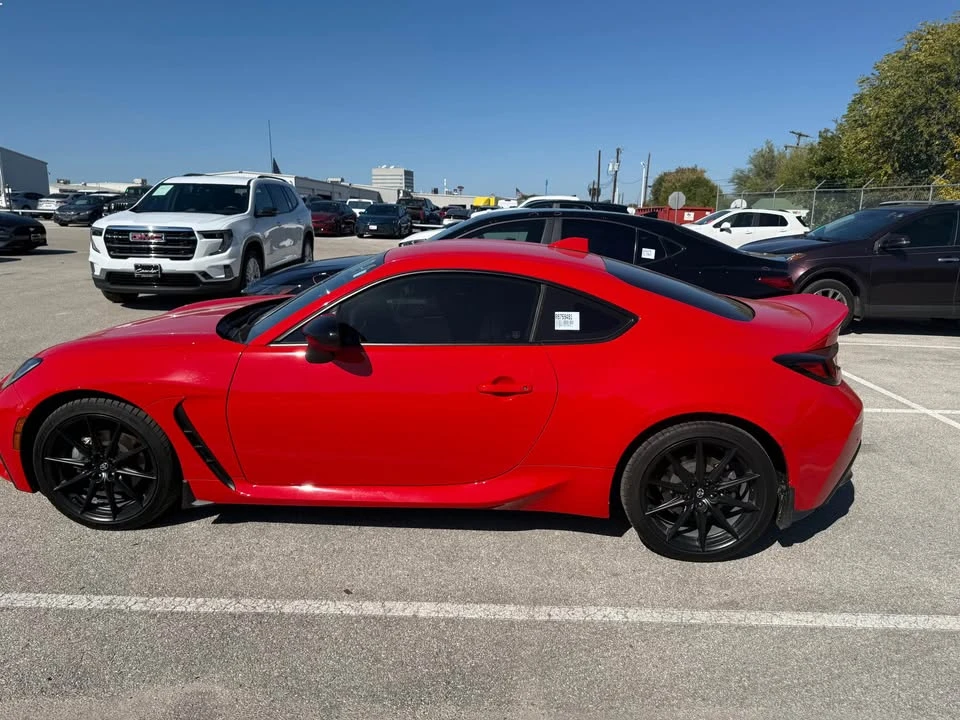 2024 Toyota GR86 2nd Gen - Image 5 of 12