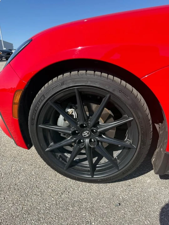 2024 Toyota GR86 2nd Gen - Image 6 of 12