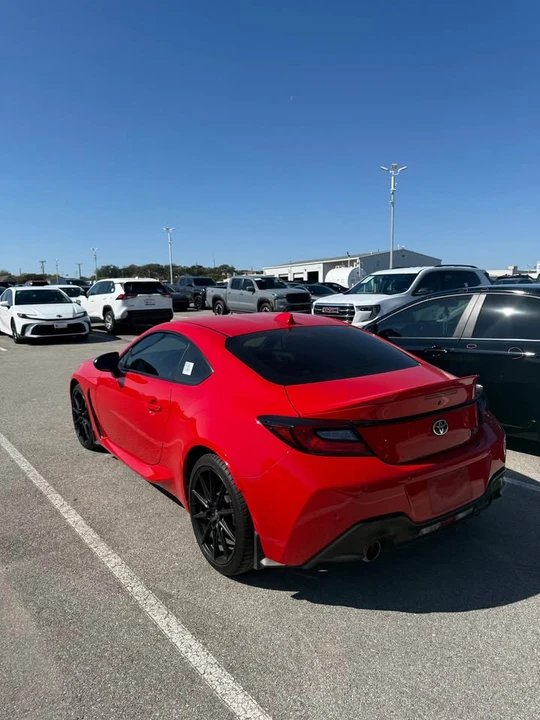 2024 Toyota GR86 2nd Gen - Image 4 of 12