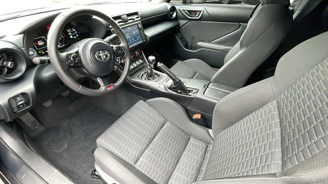 2024 Toyota GR86 2nd Gen - Image 14 of 20