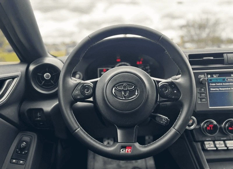 2024 Toyota GR86 2nd Gen - Image 5 of 11