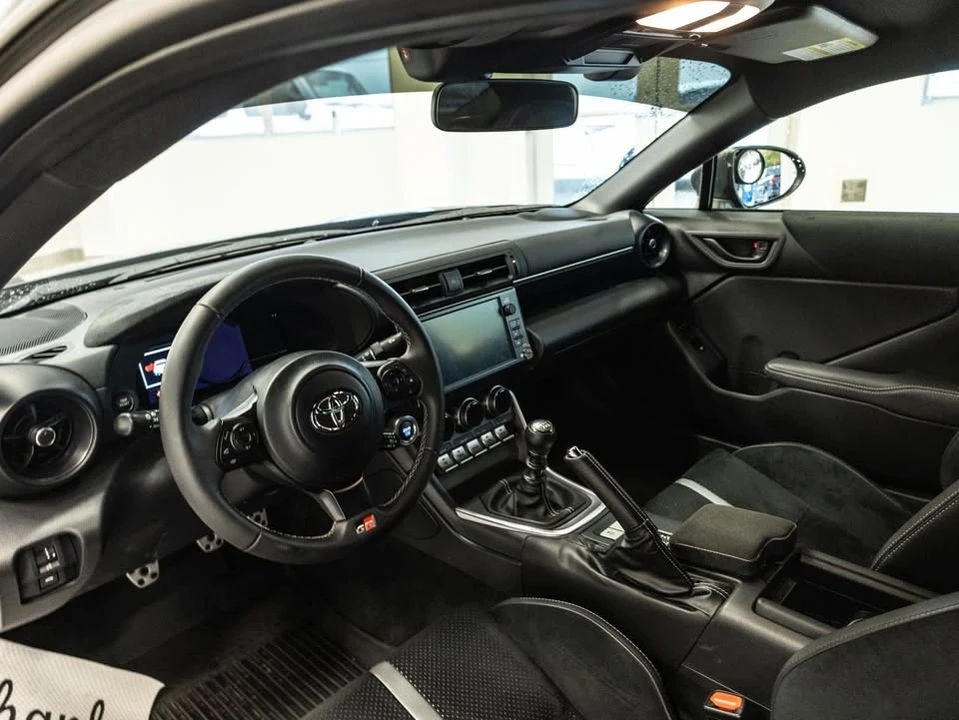 2024 Toyota GR86 2nd Gen - Image 8 of 20
