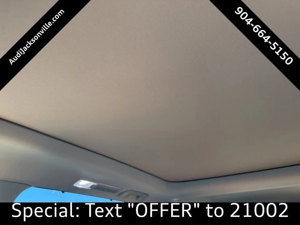 2024 Toyota Highlander - Image 10 of 12