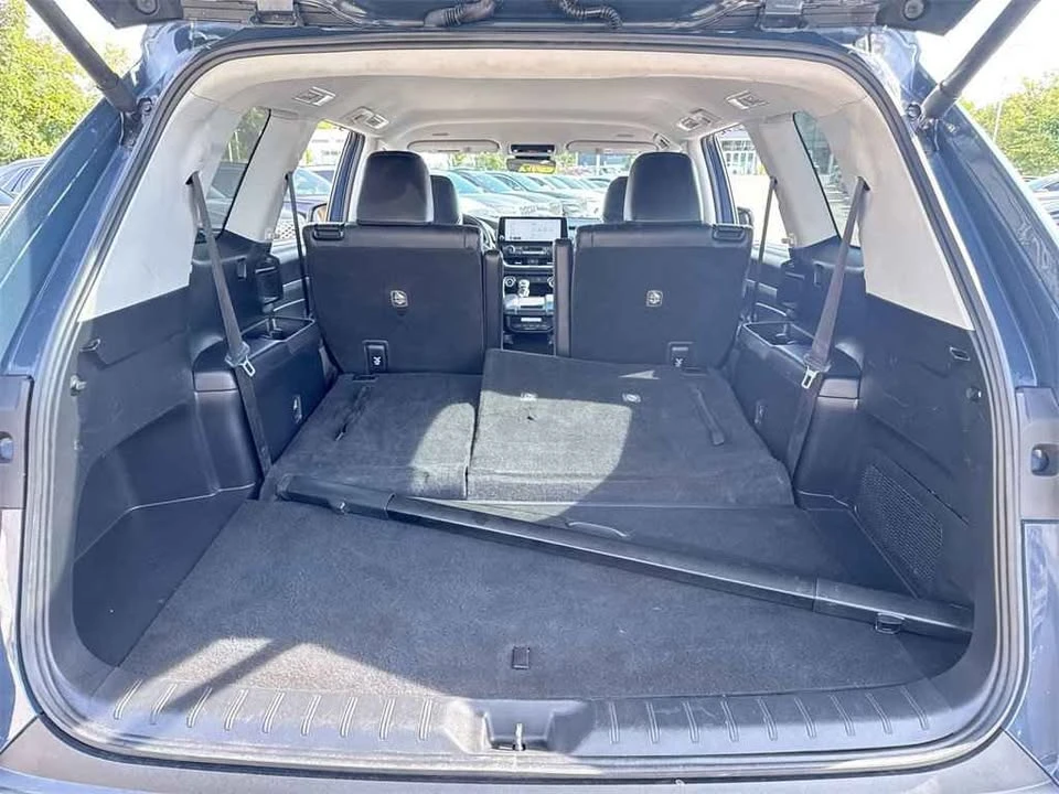 2024 Toyota Highlander - Image 8 of 8