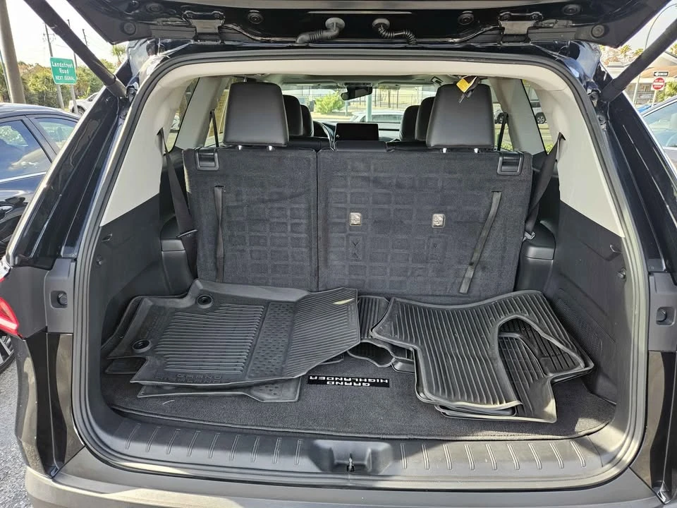 2024 Toyota Highlander - Image 4 of 8