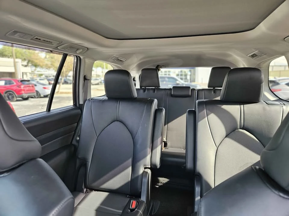 2024 Toyota Highlander - Image 8 of 8