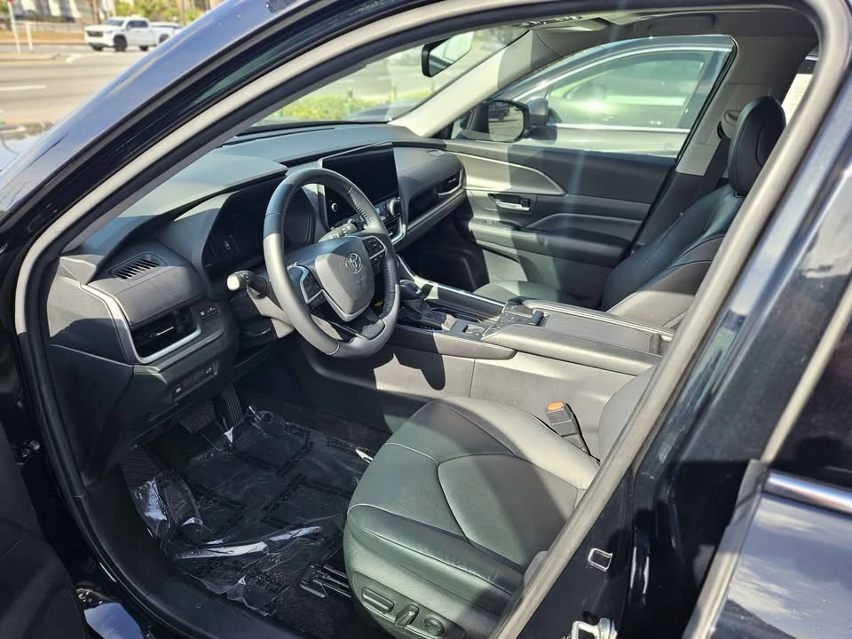 2024 Toyota Highlander - Image 6 of 8