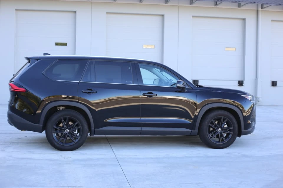 2024 Toyota Highlander - Image 3 of 20