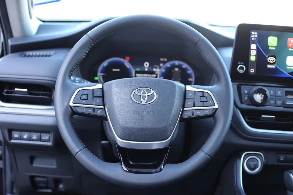 2024 Toyota Highlander - Image 14 of 20