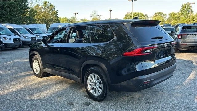 2024 Toyota Highlander - Image 5 of 20
