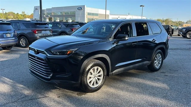 2024 Toyota Highlander - Image 3 of 20