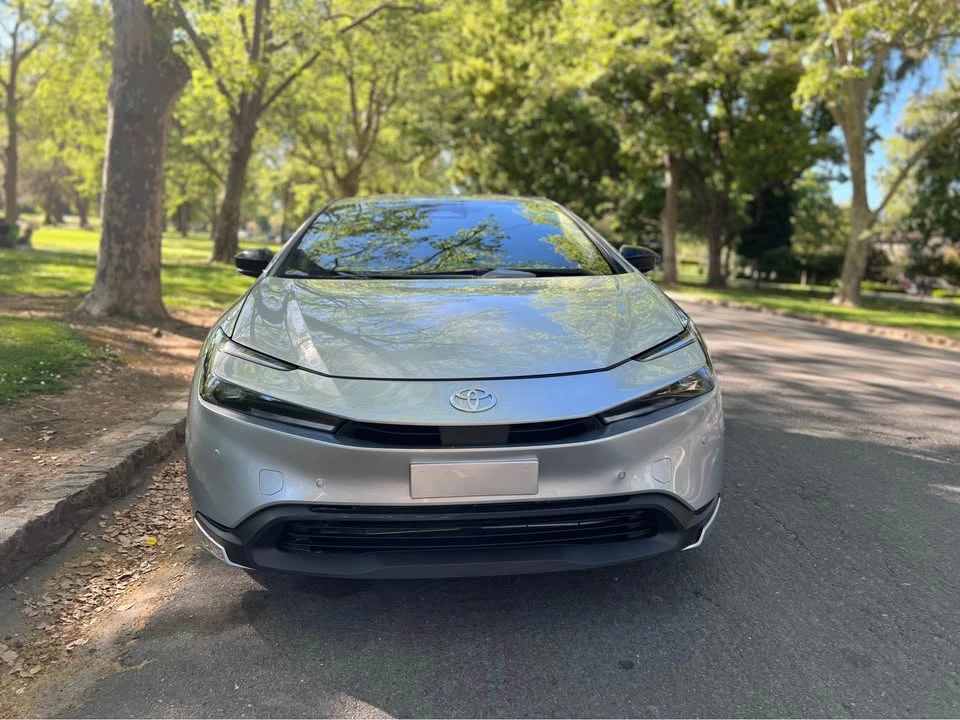 2024 Toyota Prius 5th Gen - Image 2 of 15