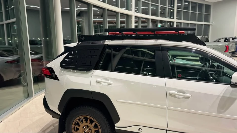 2024 Toyota RAV4 5th Gen - Image 5 of 19