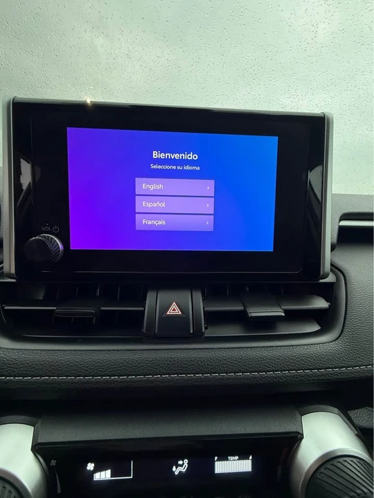 2024 Toyota RAV4 5th Gen - Image 8 of 10