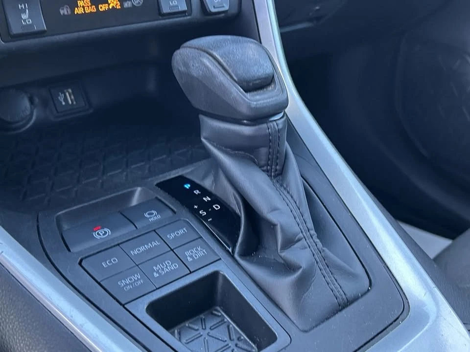 2024 Toyota RAV4 5th Gen - Image 13 of 14