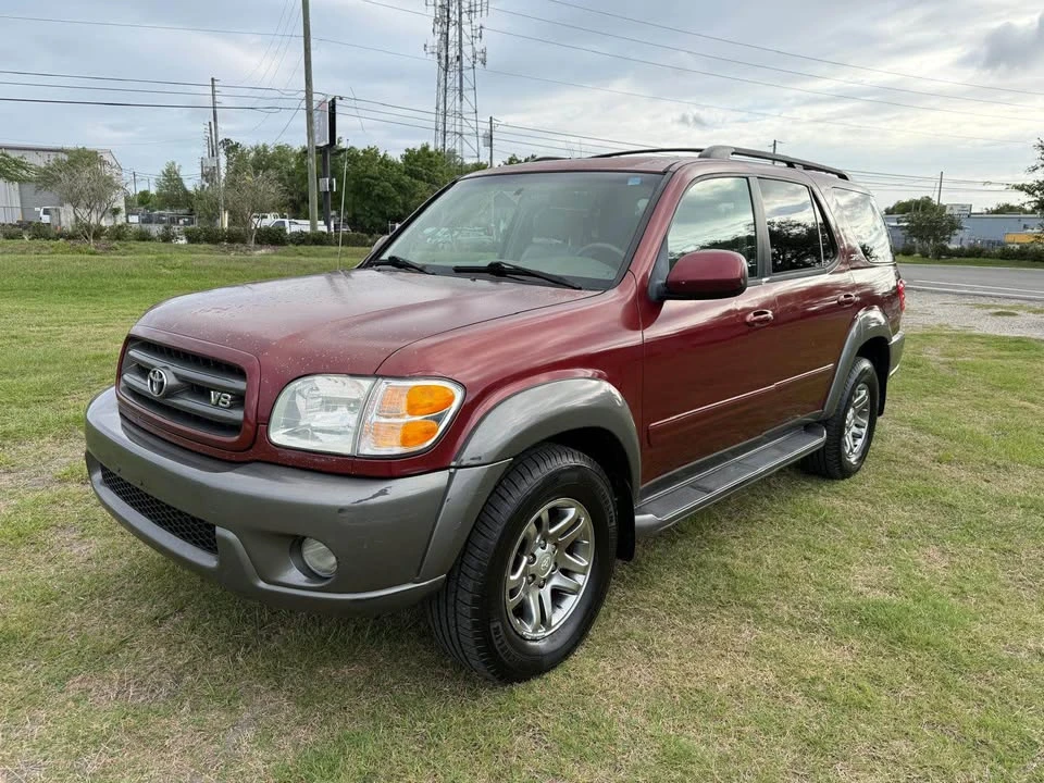 2004 Toyota Sequoia 1st Gen - Image 5 of 17