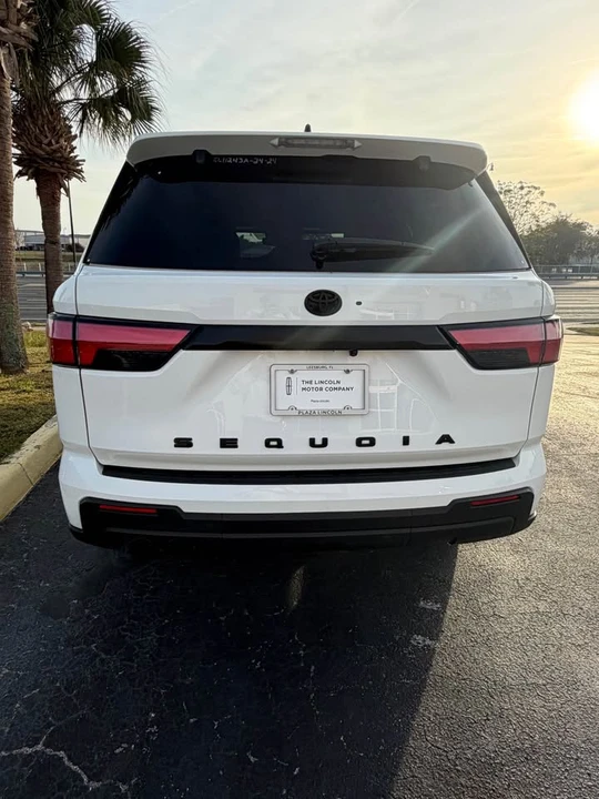 2024 Toyota Sequoia 3rd Gen - Image 4 of 8