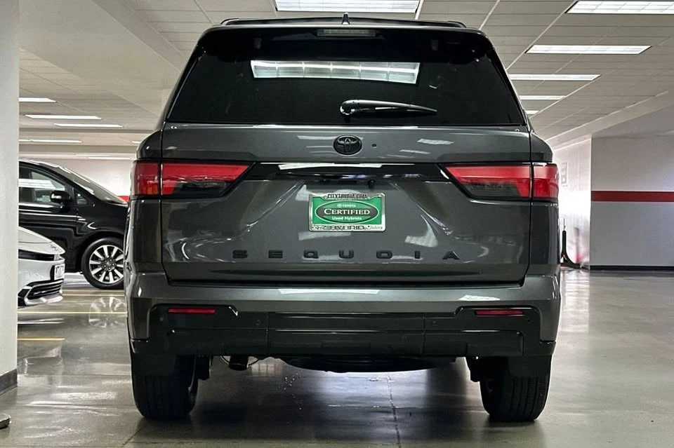 2024 Toyota Sequoia 3rd Gen - Image 4 of 18