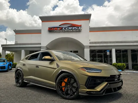 2024 Lamborghini Urus Performante