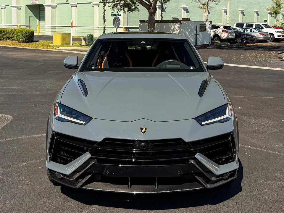 2024 Lamborghini Urus Performante - Image 4 of 4