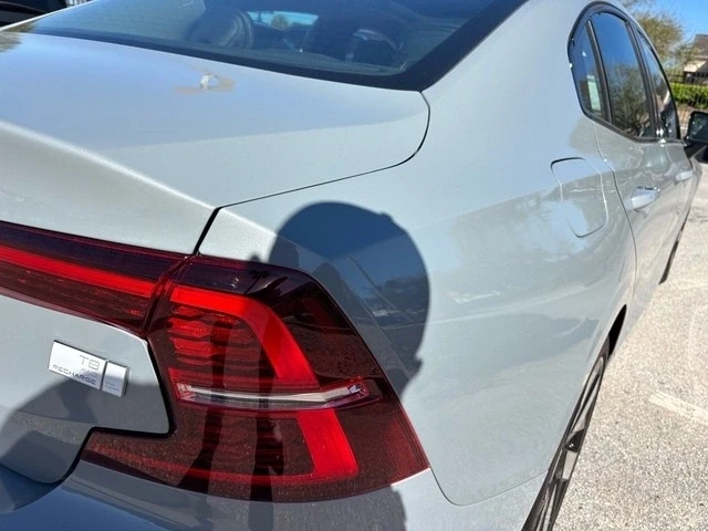 2024 Volvo S60 3rd Gen - Image 13 of 21