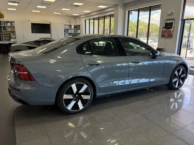 2024 Volvo S60 3rd Gen - Image 4 of 21