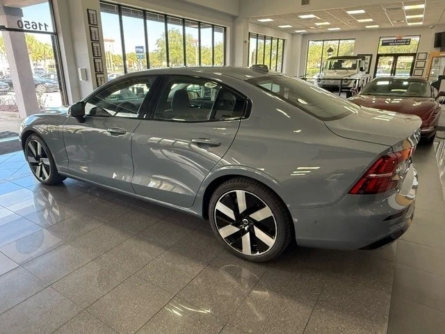 2024 Volvo S60 3rd Gen - Image 3 of 21