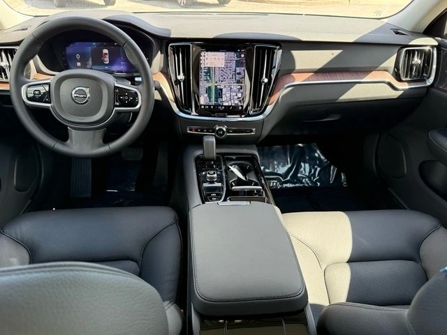 2024 Volvo S60 3rd Gen - Image 15 of 21