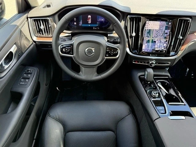 2024 Volvo S60 3rd Gen - Image 14 of 21