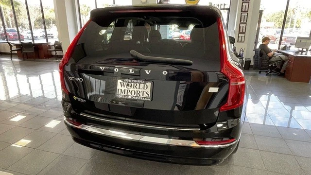 2024 Volvo XC90 2nd Gen - Image 8 of 21