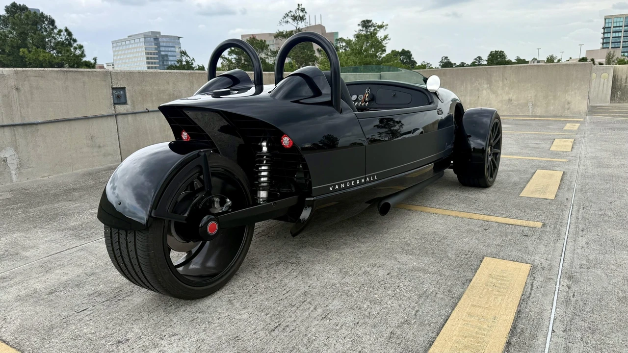 2024 Vanderhall Carmel - Image 11 of 31