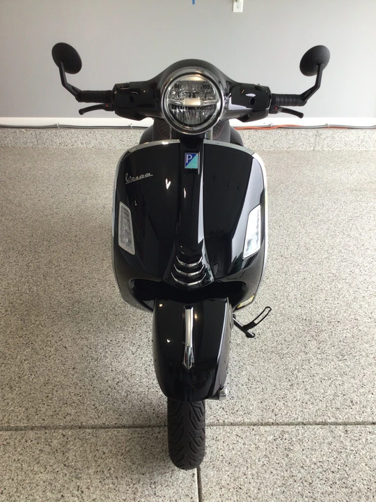 2024 Vespa Sei & PX & ET & LX & GT - Image 10 of 31