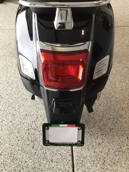 2024 Vespa Sei & PX & ET & LX & GT - Image 28 of 31